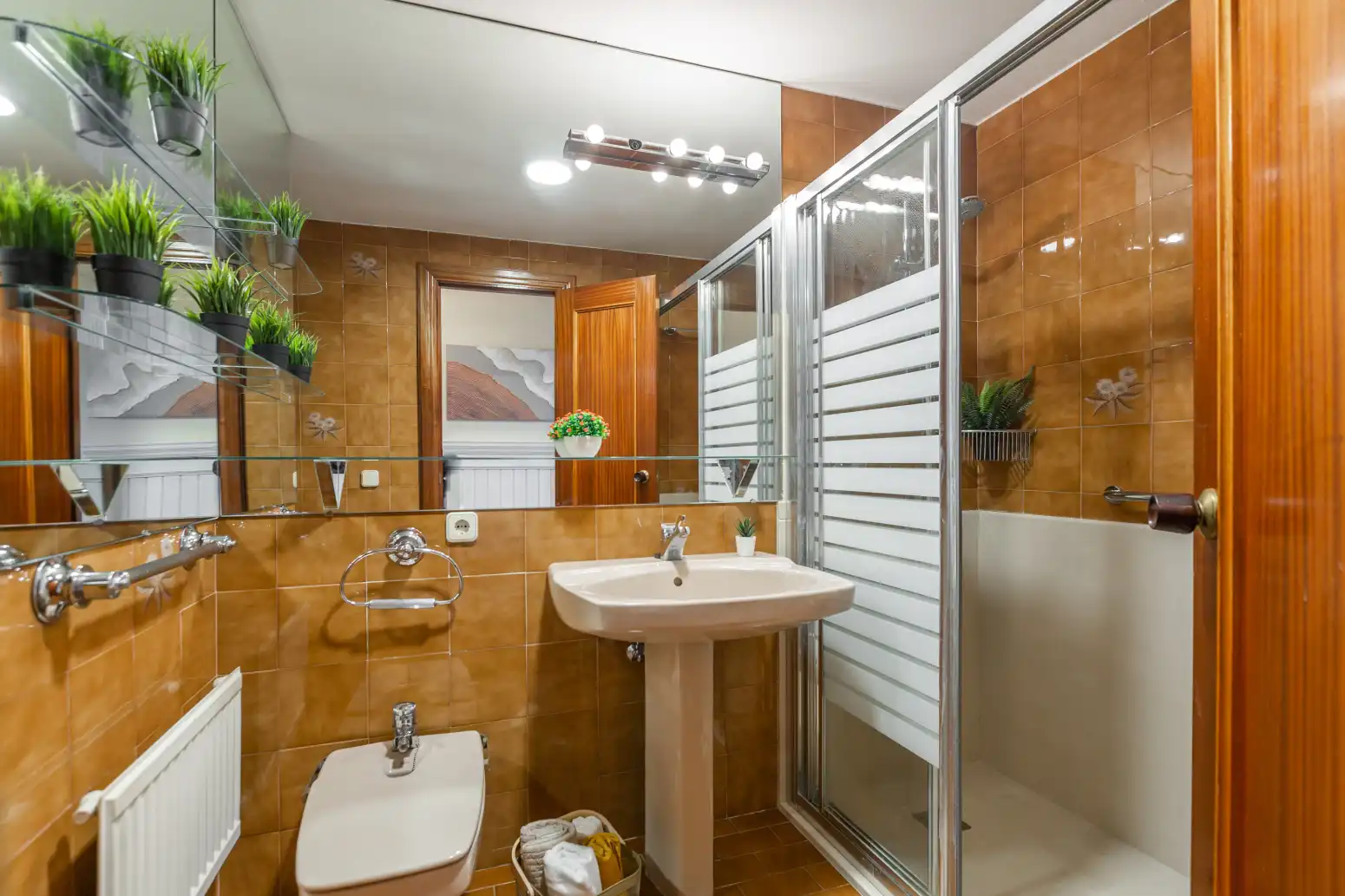 Baño de Ático en venta en  Pamplona / Iruña con Parquet y Terraza