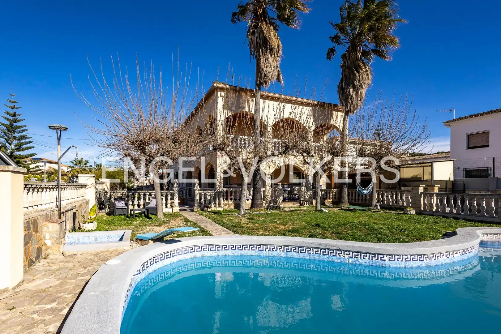 Exterior view of Houses for sale in El Vendrell  with Air Conditioner, Heating and Private garden