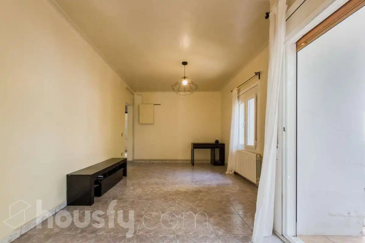 Sala de estar de Piso en venta en Barcelona con Aire acondicionado, Calefacción y Balcón