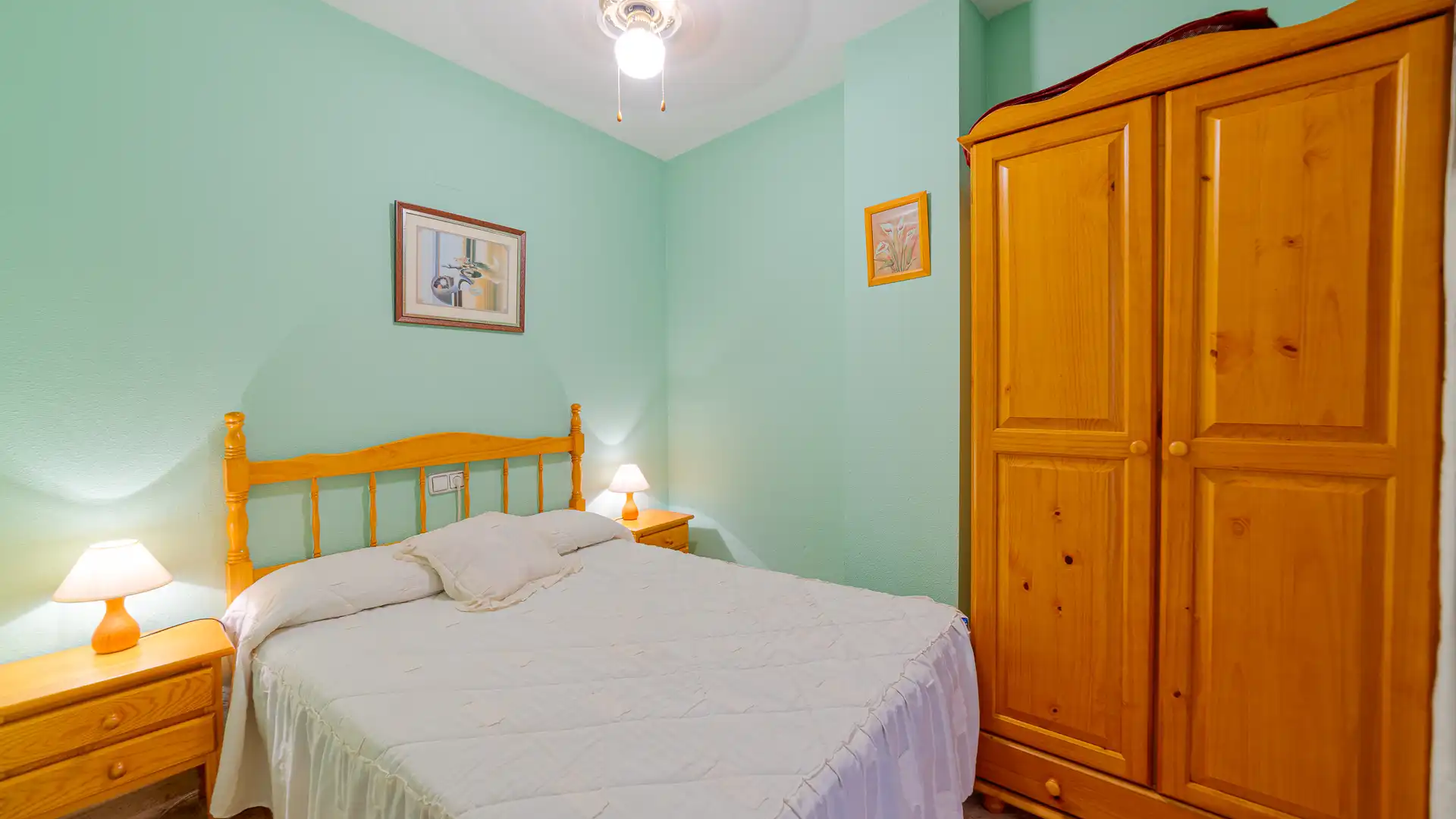 Schlafzimmer von Wohnung zum Verkauf in Torrevieja mit Klimaanlage, Heizung und Terrasse