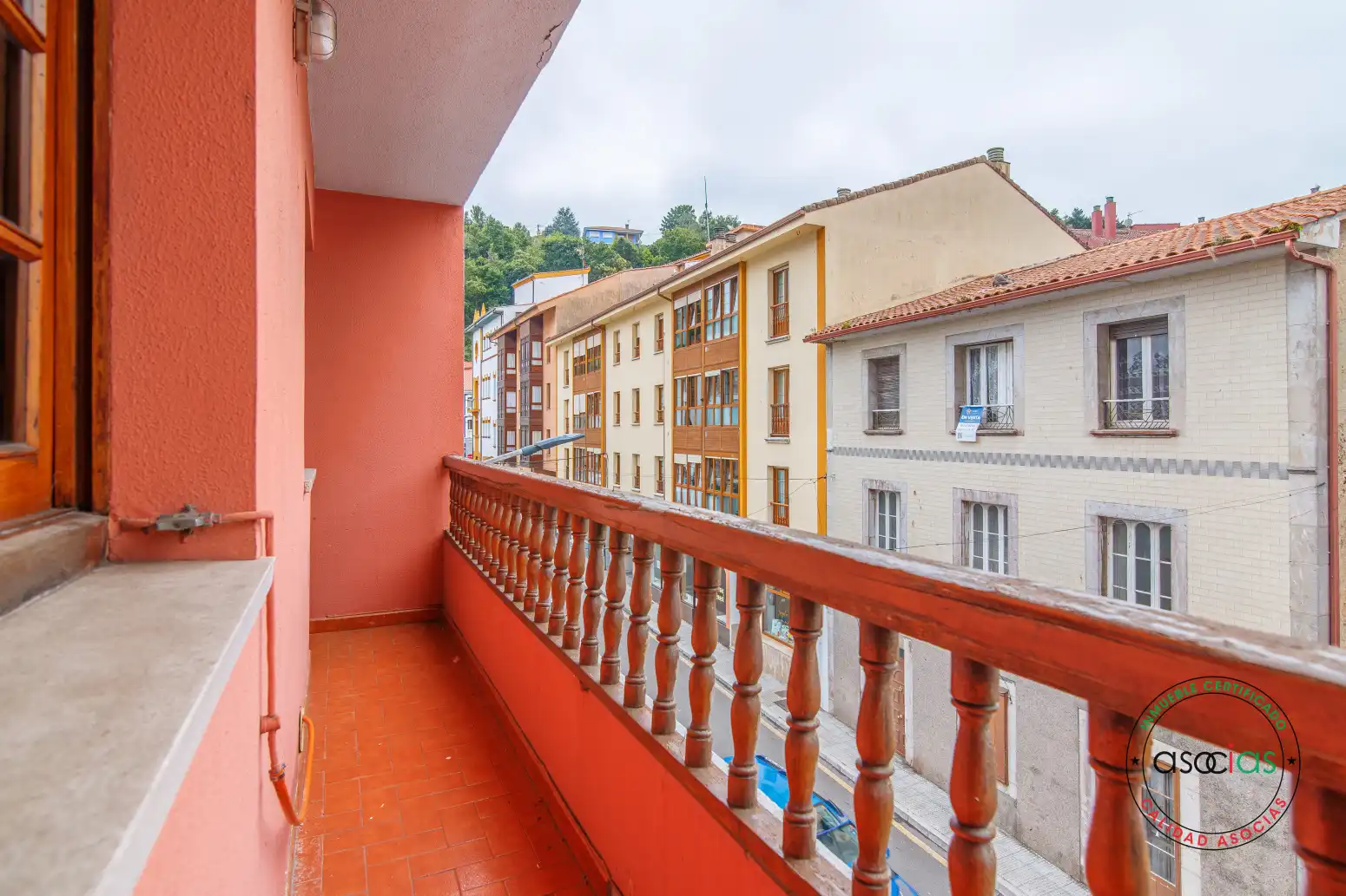 Terrassa de Pis en venda en Cudillero amb Calefacció, Parquet i Moblat