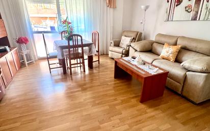 Flat for sale in Plaça Anselm Clavé, Pallejà