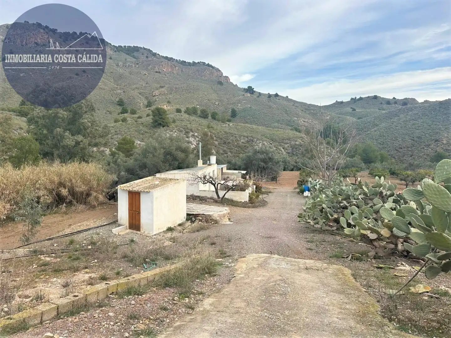 Vista exterior de Finca rústica en venda en Águilas amb Jardí privat, Terrassa i Traster