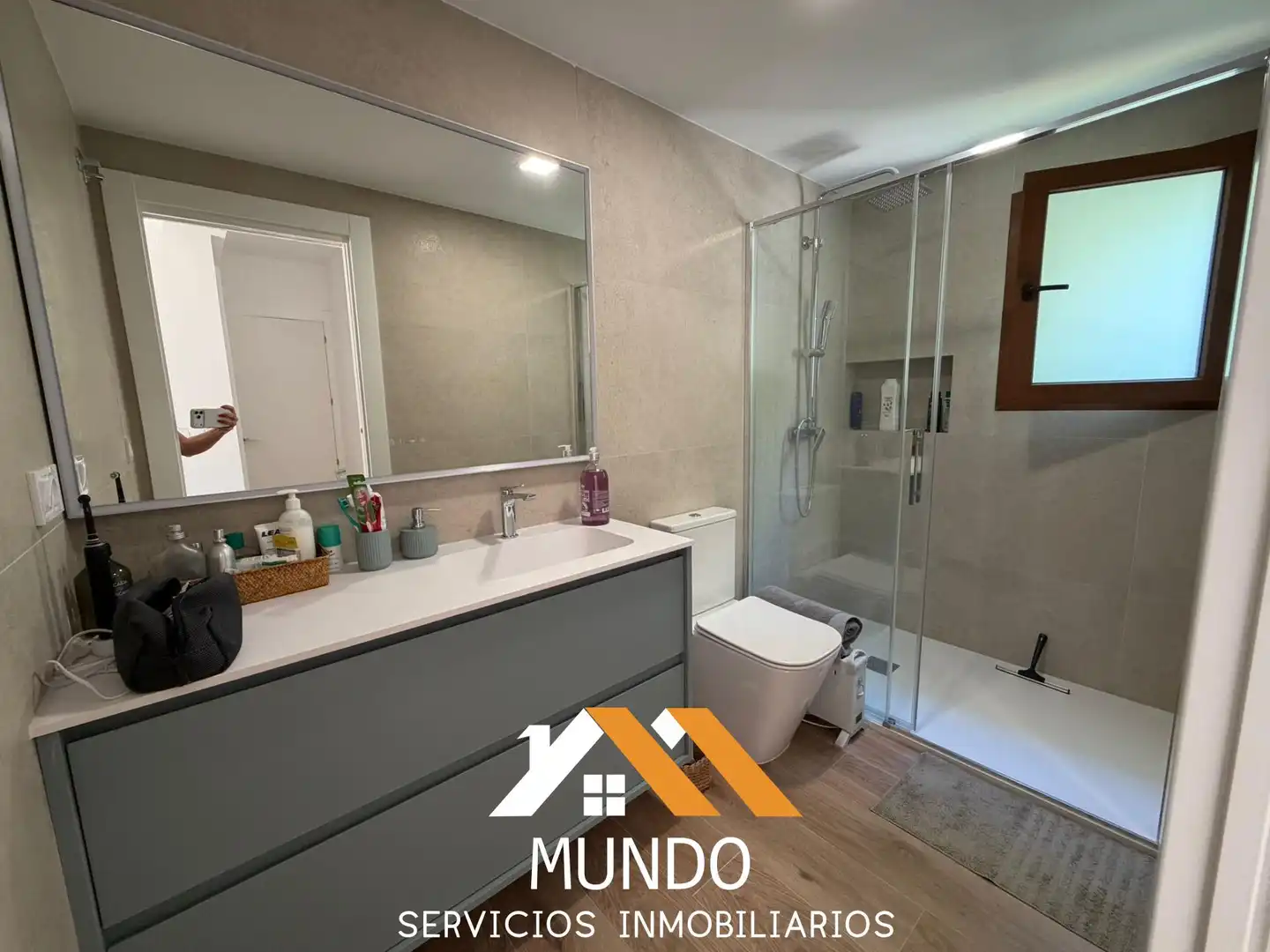Baño de Casa o chalet de alquiler en Paterna con Aire acondicionado, Terraza y Piscina