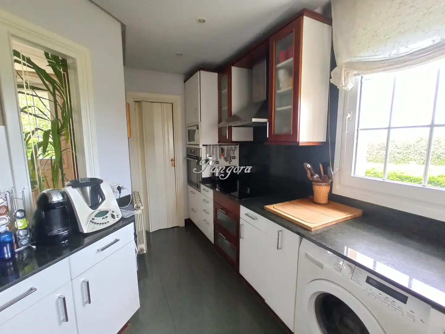 Cocina de Casa o chalet en venta en Getxo  con Calefacción, Jardín privado y Parquet