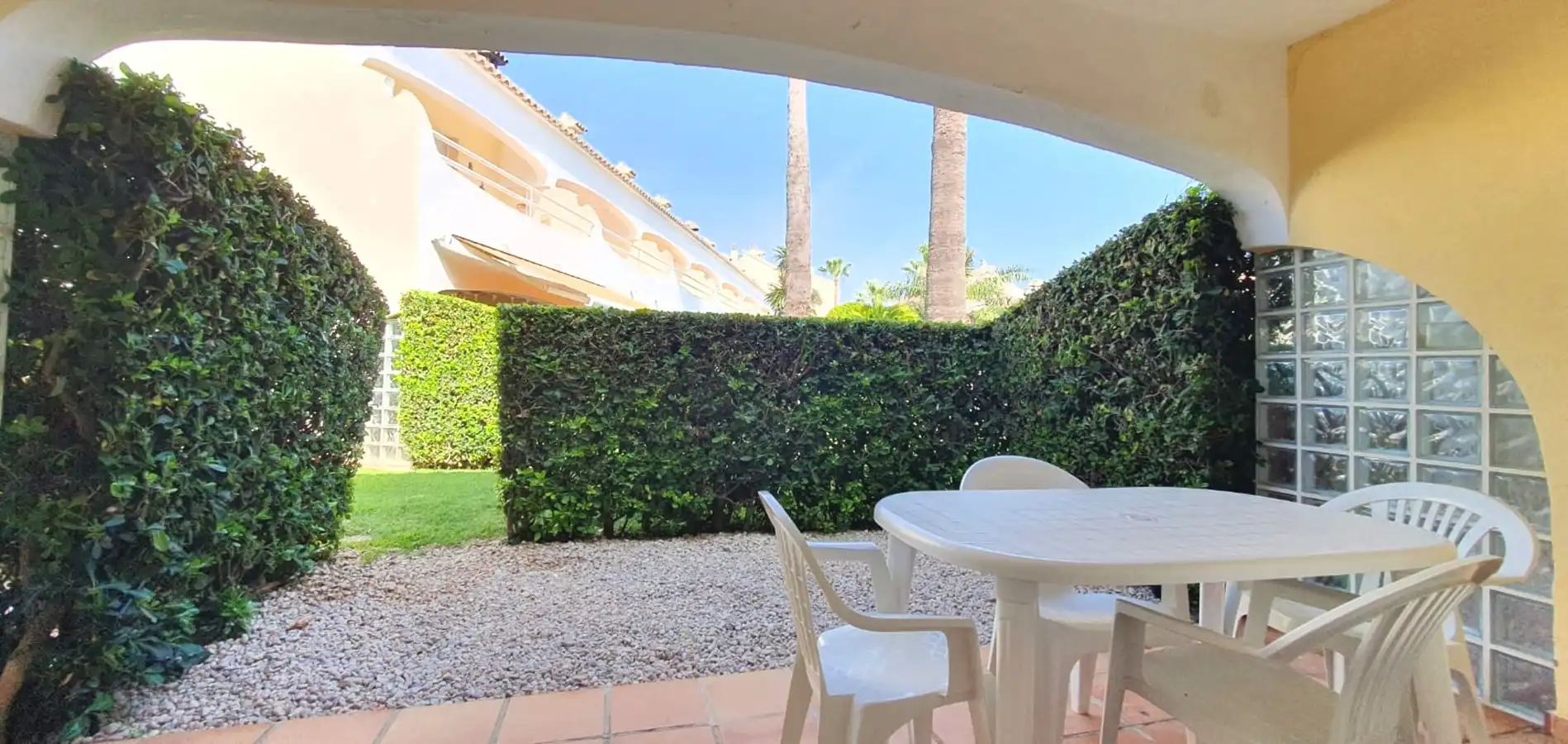Jardí de Casa adosada de lloguer en Dénia amb Aire condicionat, Calefacció i Terrassa
