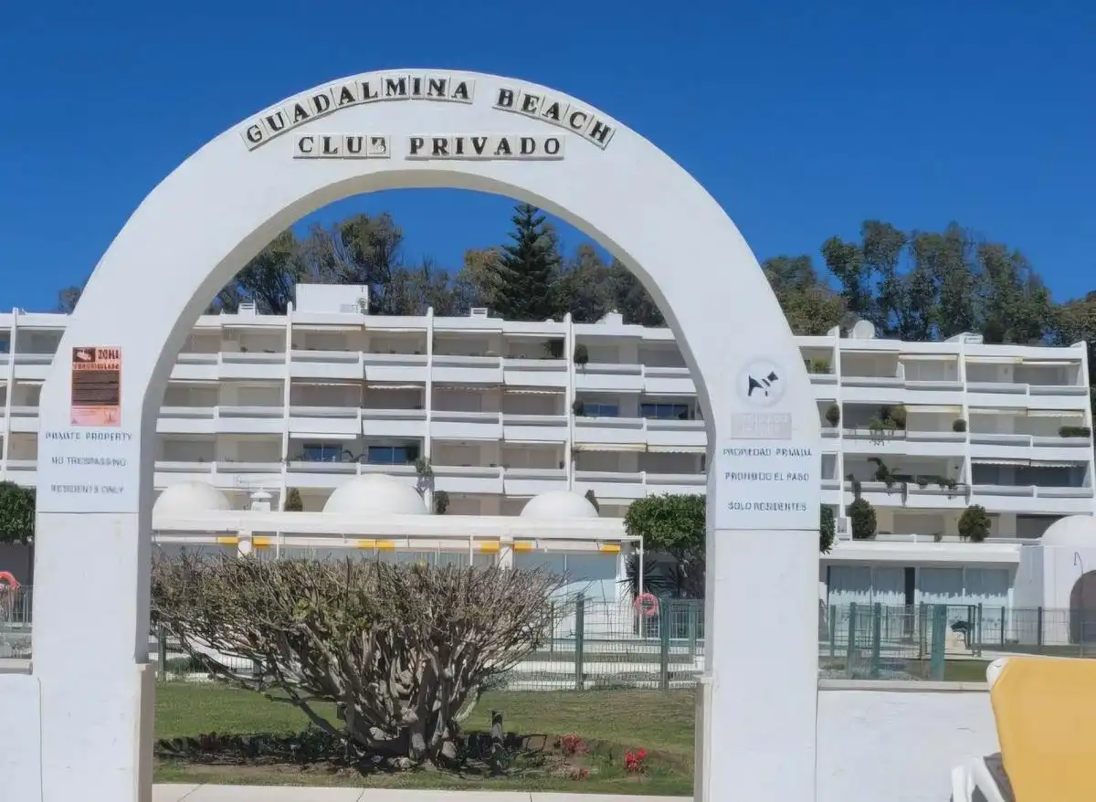 Vista exterior de Apartament en venda en Marbella amb Aire condicionat, Calefacció i Terrassa