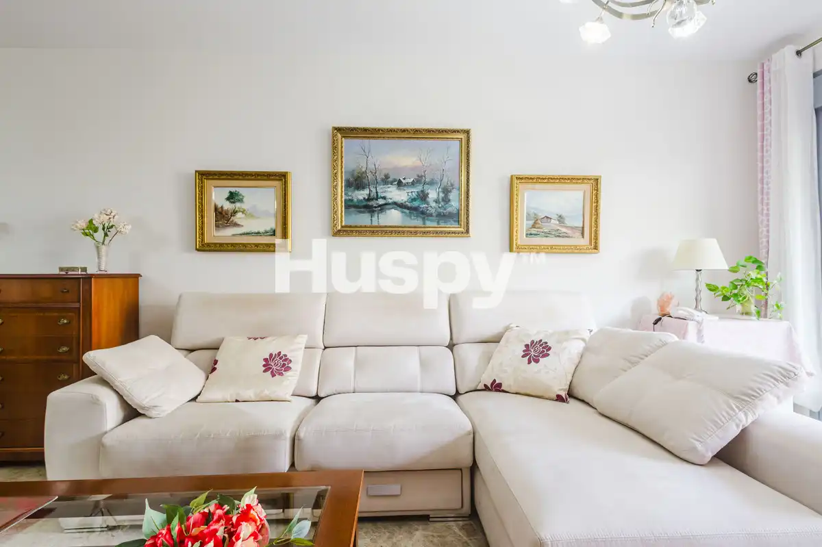 Piso con balcón en venta en Avenida Salvador Dalí, imagen 3