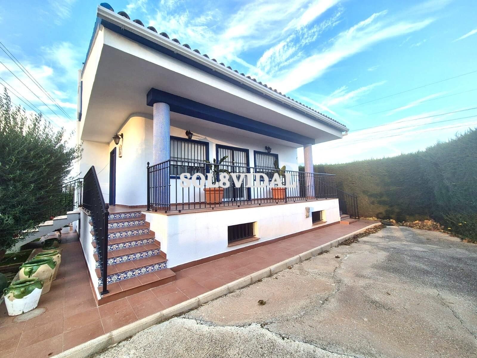 Vista exterior de Pis en venda en Orihuela amb Aire condicionat, Traster i Alarma