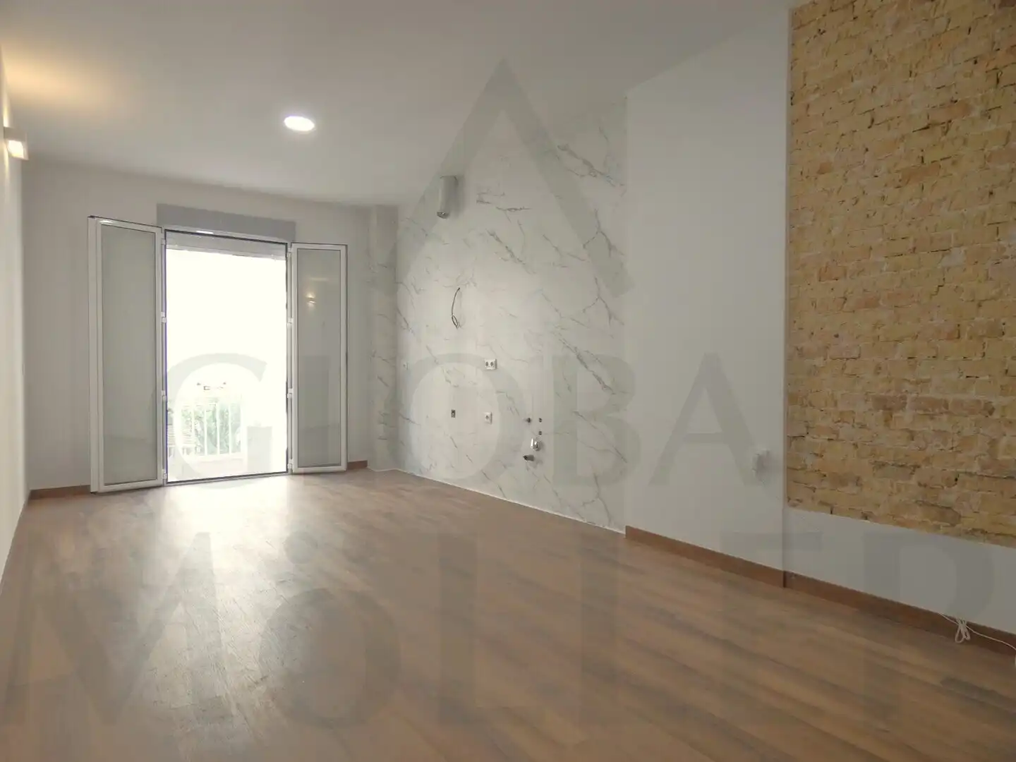 Piso en venta en Cartagena con Parquet, Trastero y Balcón
