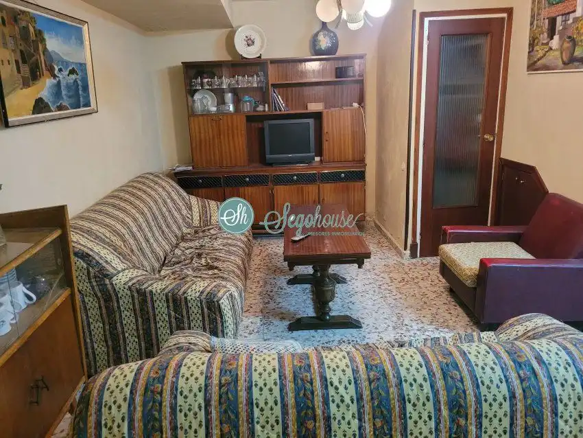 Sala de estar de Casa o chalet en venta en Bernuy de Porreros con Terraza