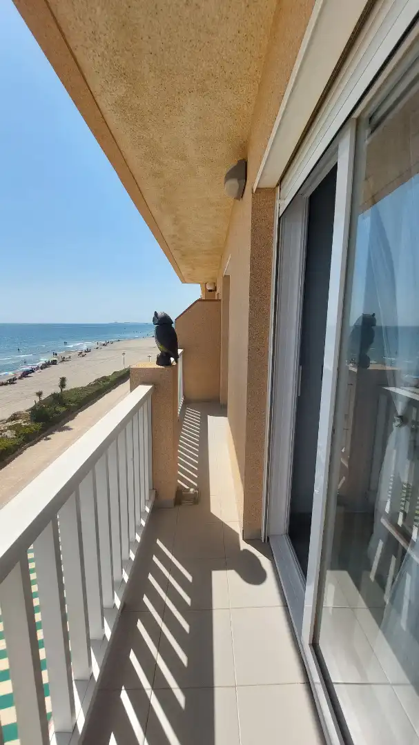 Terraza de Dúplex de alquiler en La Manga del Mar Menor con Aire acondicionado, Terraza y Amueblado