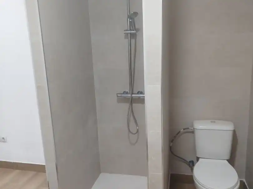 Bany de Casa o xalet en venda en Burjassot amb Terrassa