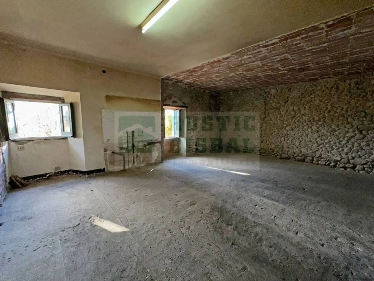 Finca rústica en venta en Bàscara con Jardín privado
