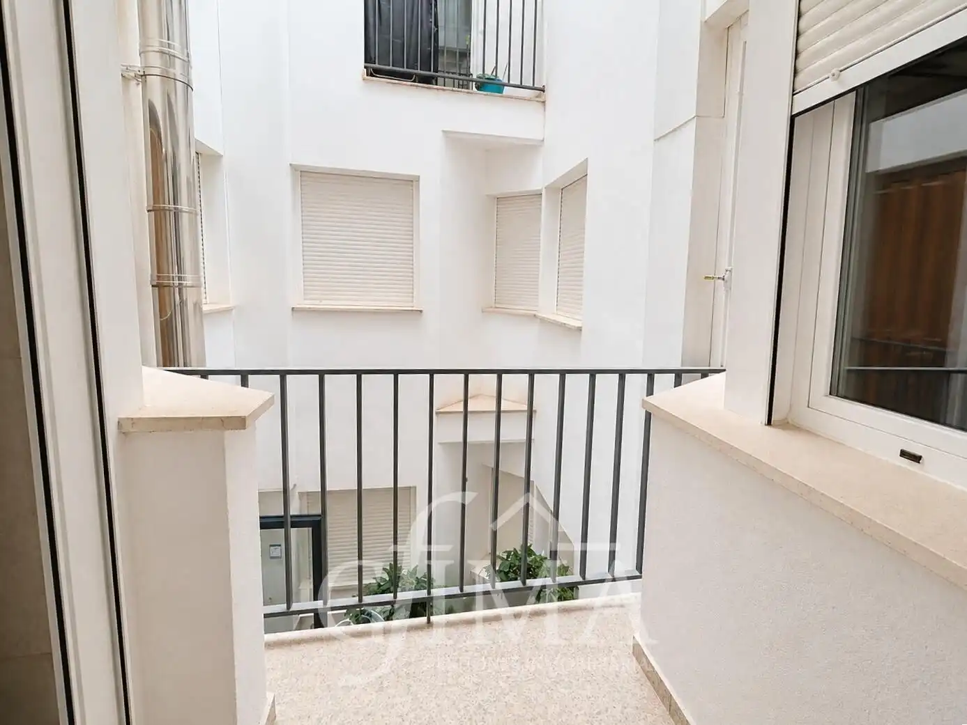 Balcony of Flat for sale in Tomelloso  with Air Conditioner, Heating and Parquet flooring