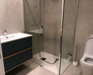 Bathroom of Flat to rent in Bilbao   with Heating, Terrace and Furnished