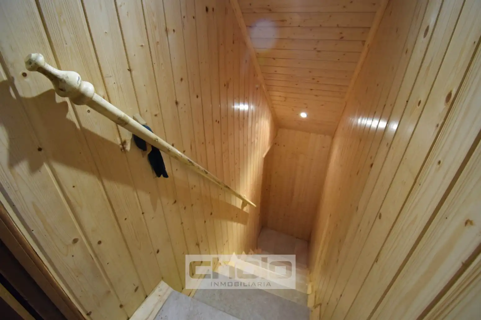 Casa o xalet en venda en Castroverde amb Calefacció, Parquet i Traster
