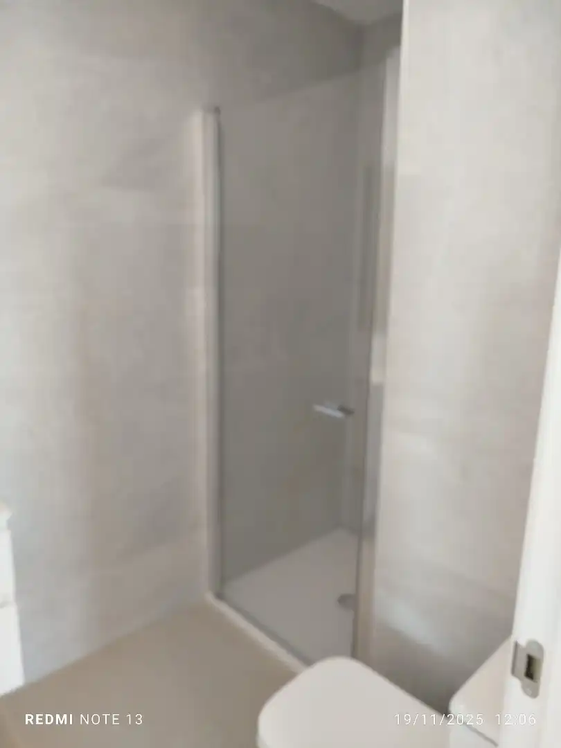 Bathroom of Attic for sale in Sevilla  with Air Conditioner, Heating and Parquet flooring