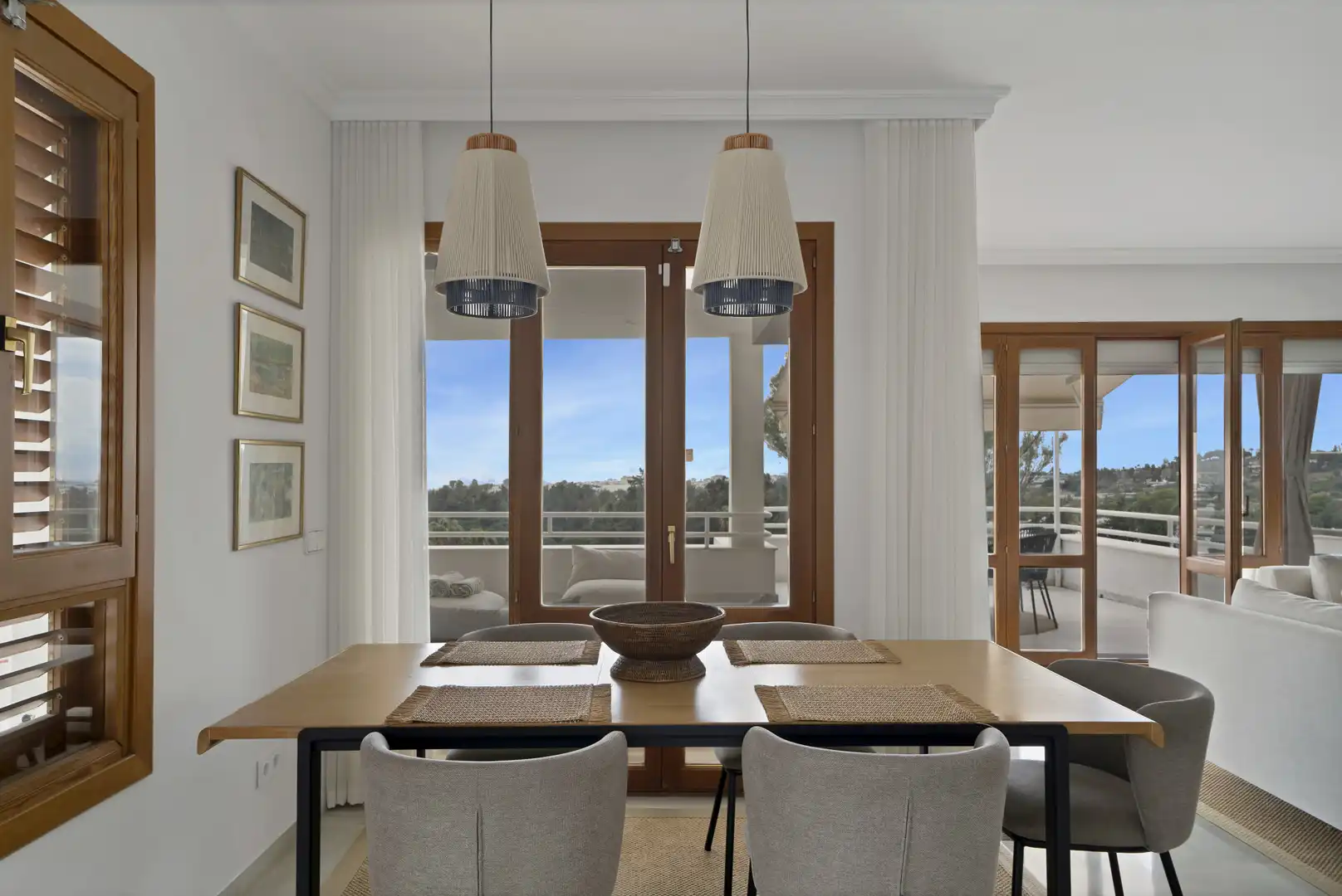 Comedor de Apartamento en venta en Marbella con Aire acondicionado, Terraza y Piscina