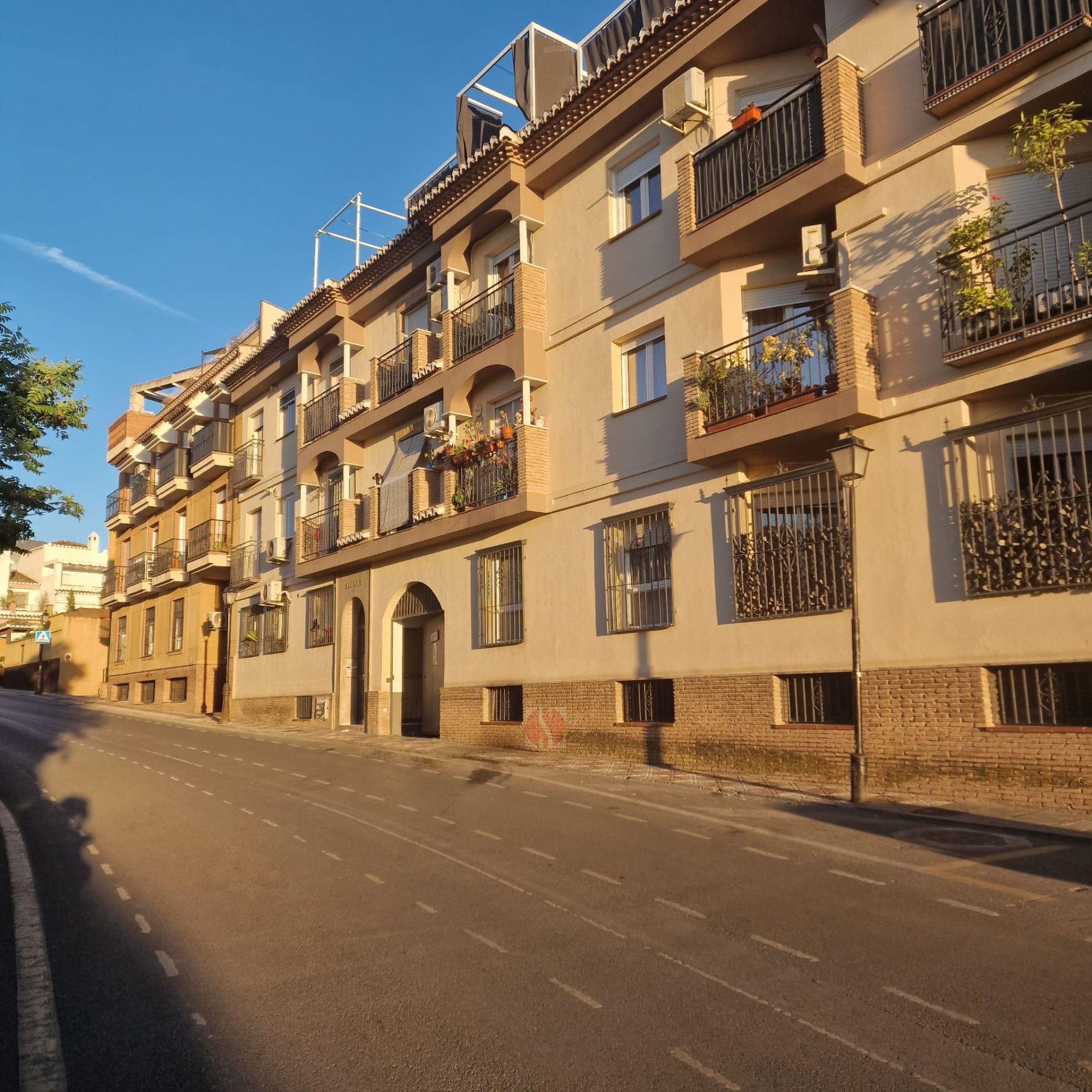 Exterior view of Flat for sale in La Zubia  with Air Conditioner, Heating and Terrace