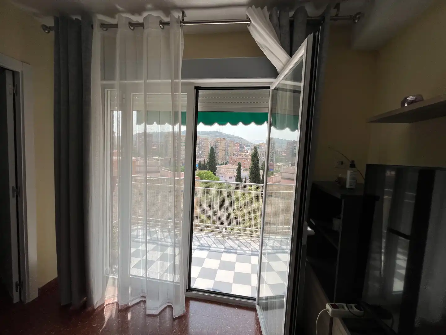 Flat with terrace to rent in Calle Luz Casanova 3, imagen 19
