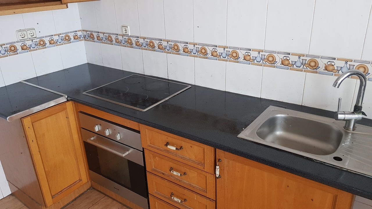 Cocina de Piso en venta en Fortuna