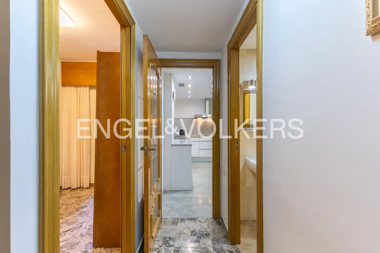 Piso de alquiler en Valencia con Aire acondicionado, Calefacción y Terraza