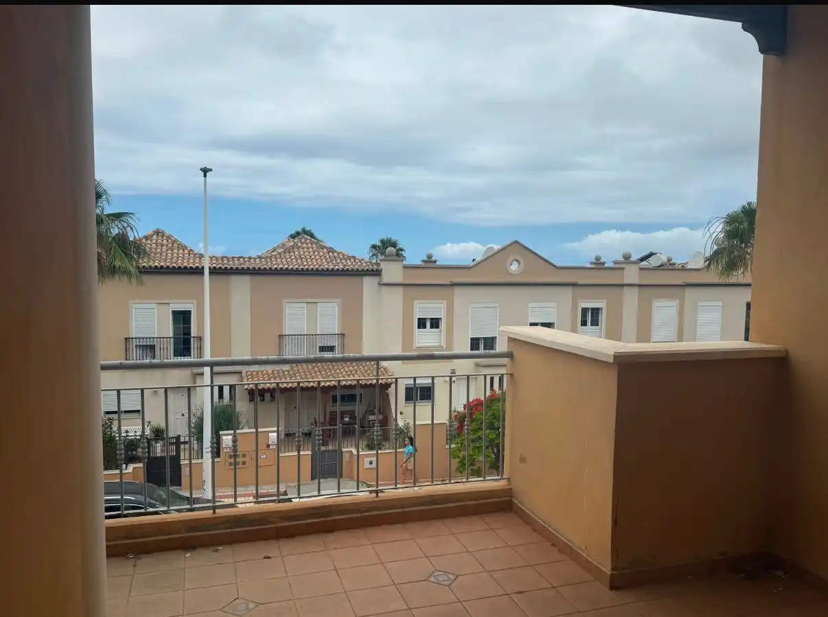 Chalet con terraza en venta en Calle las Jarcias 37