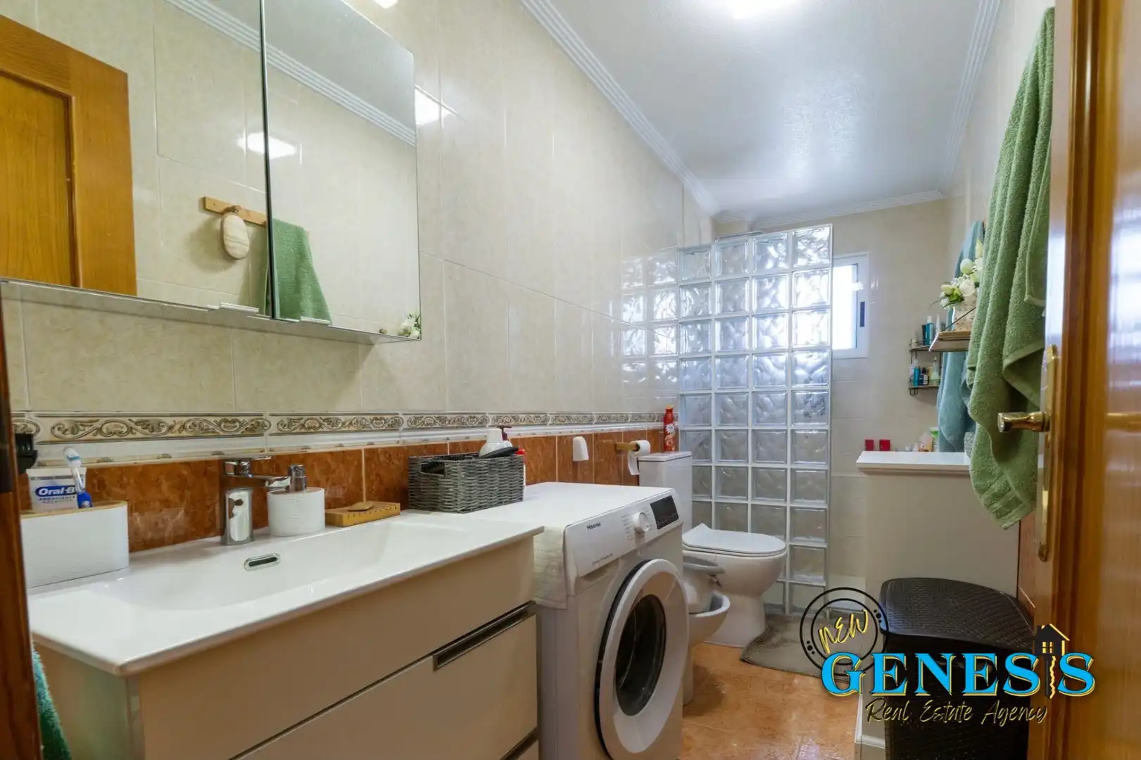 Semi-detached house with terrace for sale in Calle del Lago 45, imagen 10