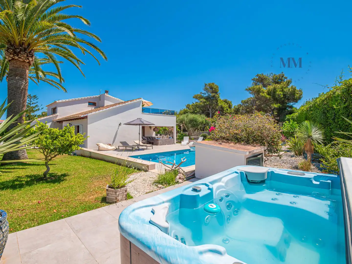 Swimming pool of Houses for sale in Es Castell  with Air Conditioner, Private garden and Terrace