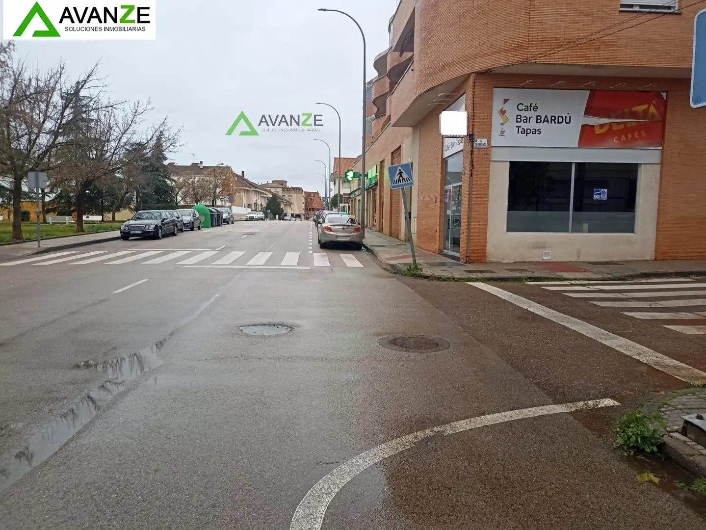 Local comercial en venda a Sur