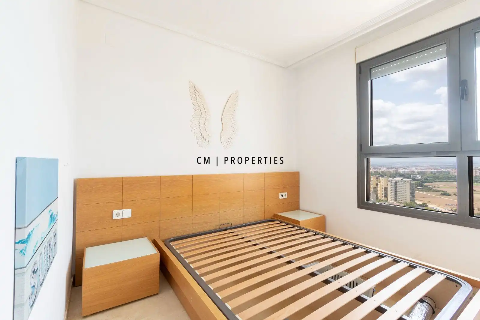 Exterior view of Flat for rent in Valencia  with Air Conditioner, Heating and Terrace