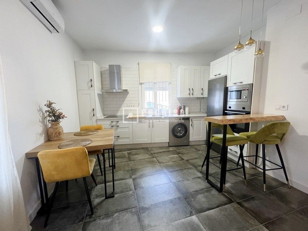 Cuina de Casa o xalet en venda en Ubrique amb Aire condicionat i Terrassa