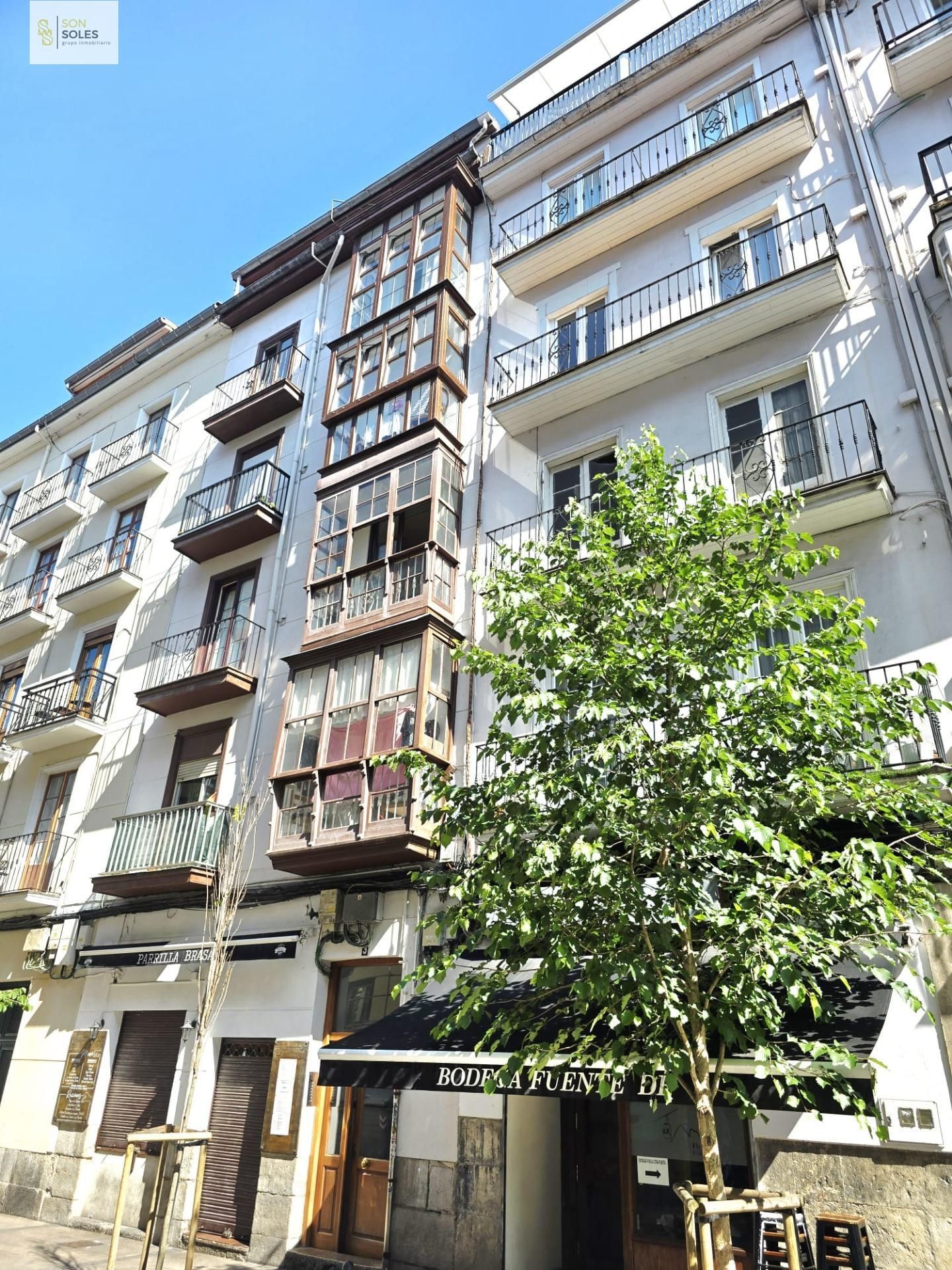 Vista exterior de Pis en venda en Santander amb Calefacció