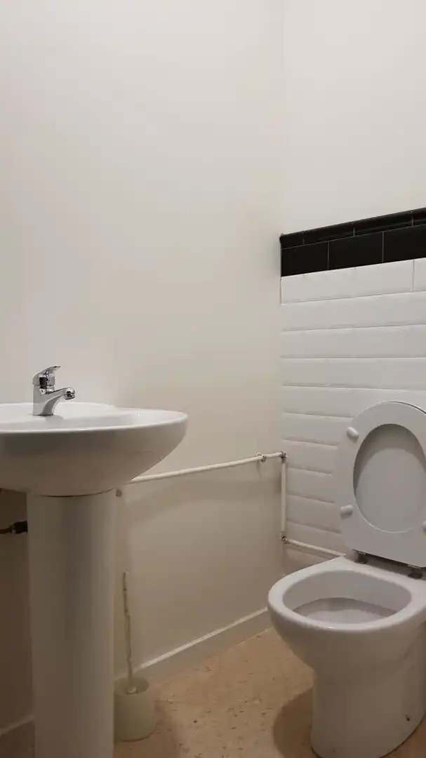 Bathroom of Office for sale in Cangas   with Heating