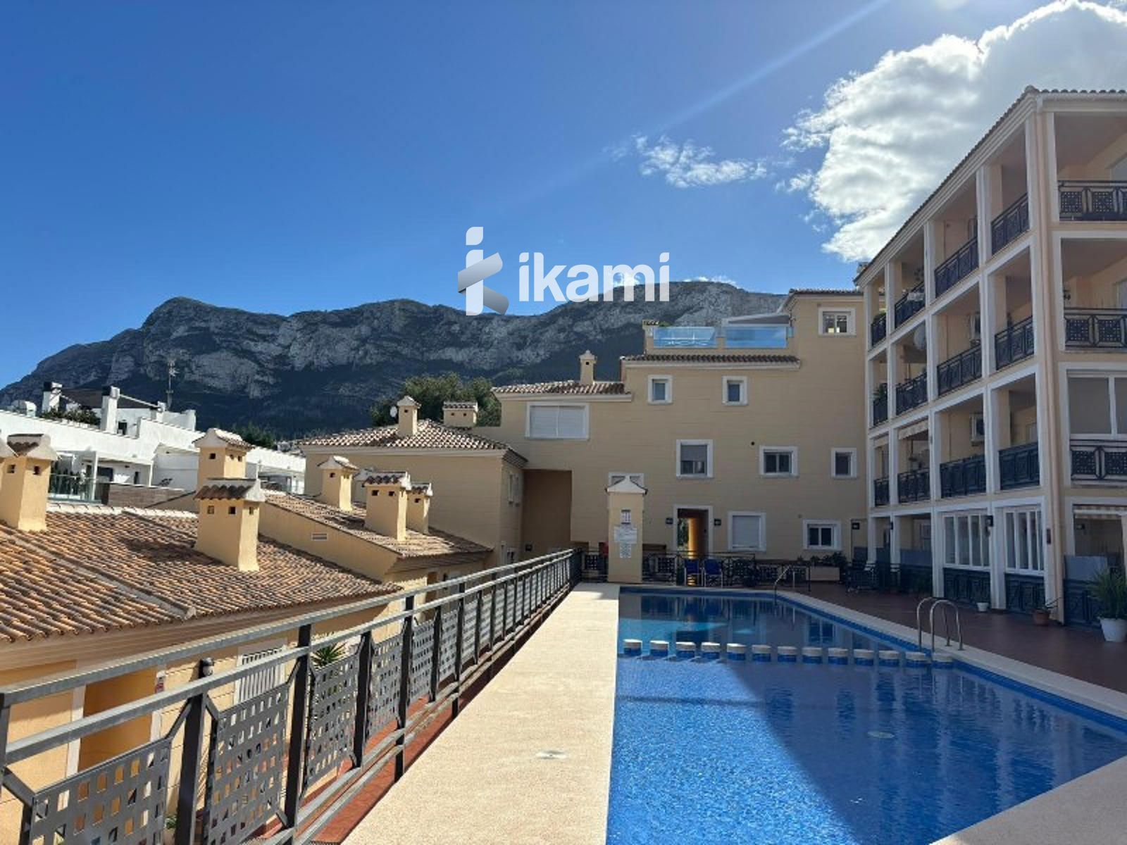 Vista exterior de Ático en venta en Dénia con Aire acondicionado, Calefacción y Terraza