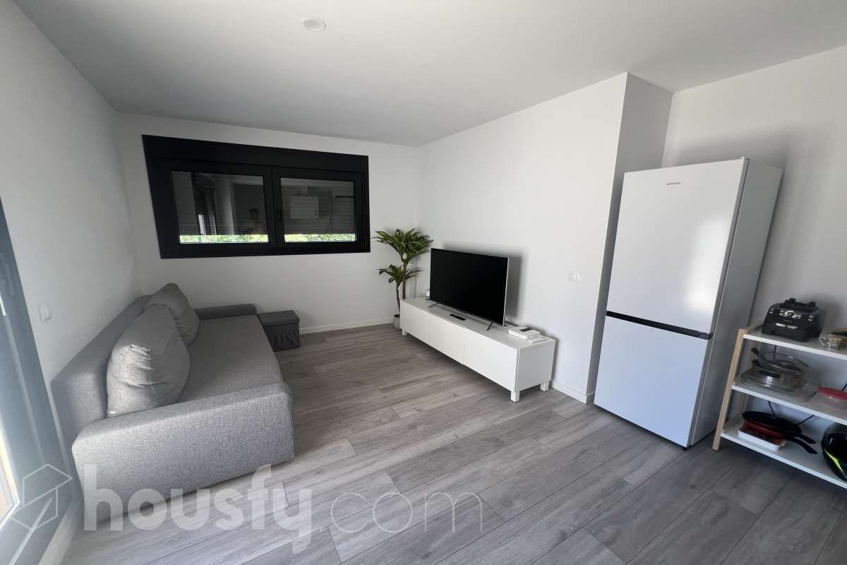 Sala d'estar de Pis de lloguer en San Sebastián de los Reyes amb Aire condicionat, Calefacció i Terrassa