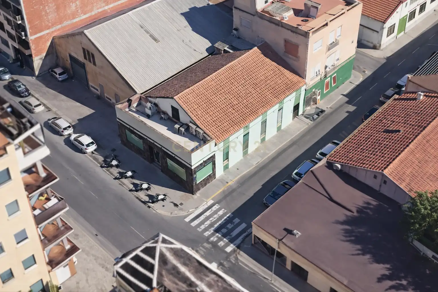 Außenansicht von Gebaude zum Verkauf in Carcaixent mit Alarm