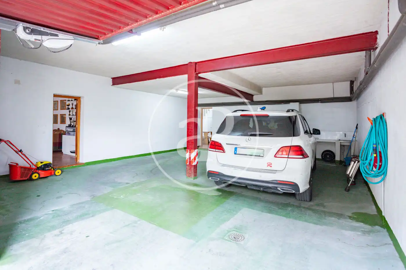 Parking of Houses for sale in Madrid  with Heating, Private garden and Terrace