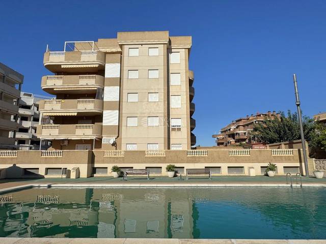Apartamento en Alquiler en Poeta Llombart en Canet d'En Berenguer