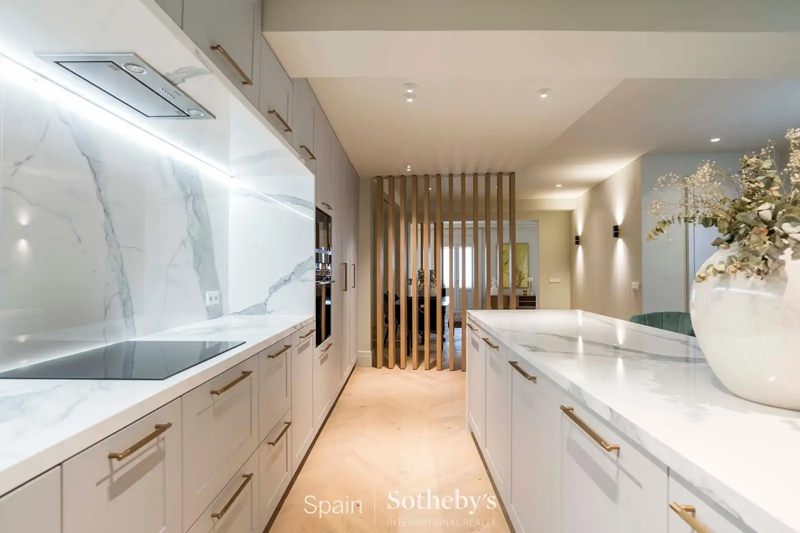 Cocina de Apartamento en venta en Madrid con Aire acondicionado, Calefacción y Terraza