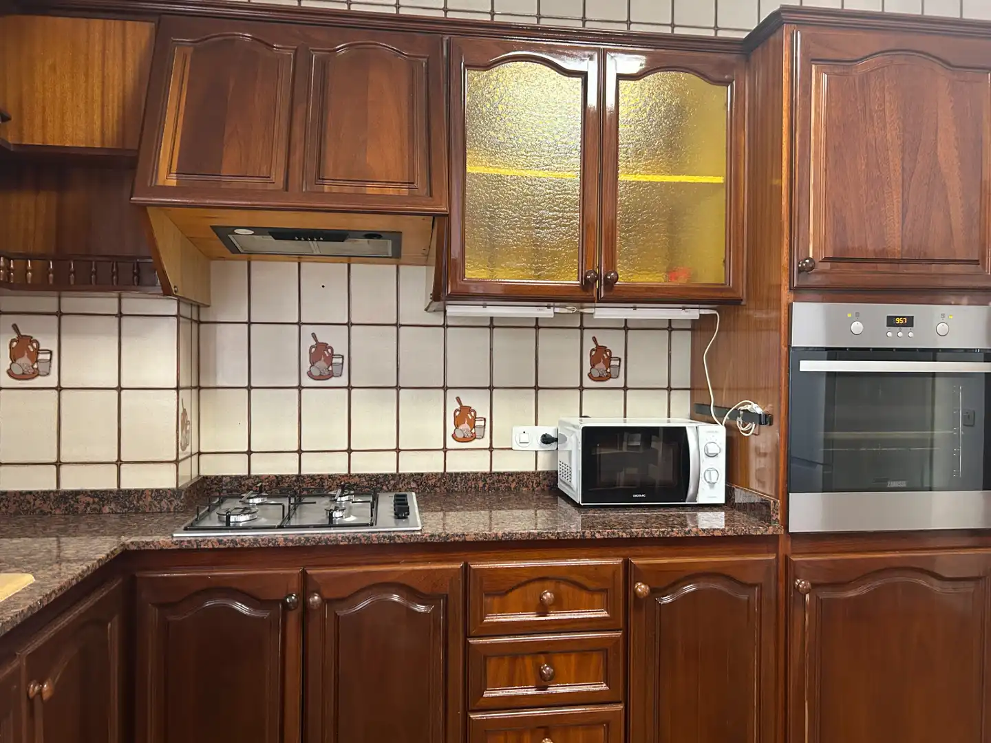 Habitación en Avinguda Santa Catalina Thomàs, Muro