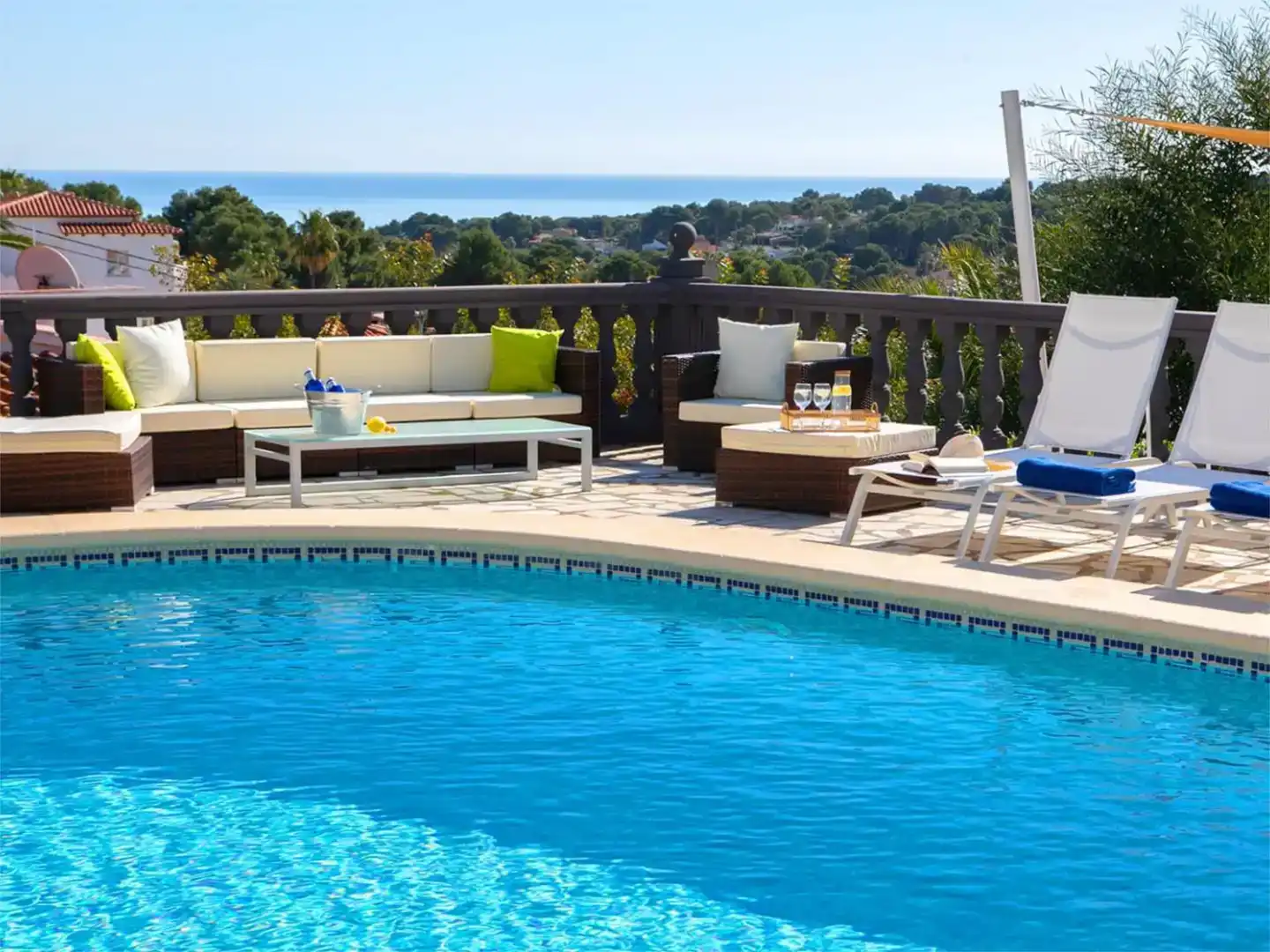 Piscina de Casa o xalet en venda en Moraira amb Aire condicionat, Piscina i Balcó