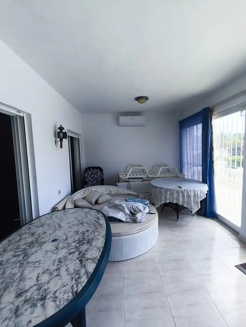 Schlafzimmer von Haus oder Chalet zum Verkauf in L'Alfàs del Pi mit Klimaanlage, Privatgarten und Terrasse
