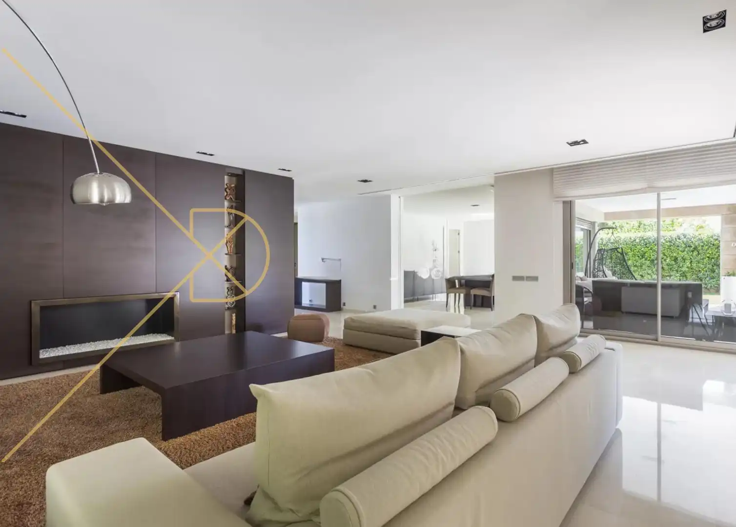 Sala d'estar de Casa o xalet en venda en Barcelona amb Terrassa