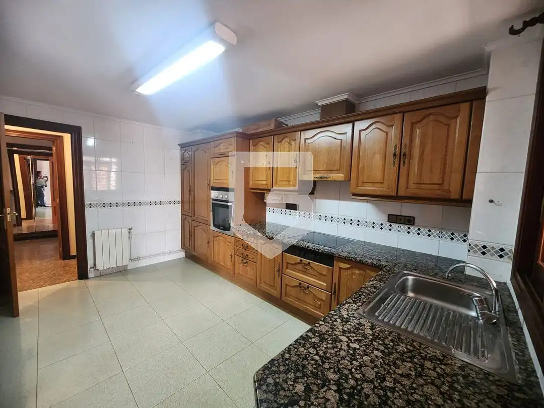 Flat with terrace for sale in Piscinas, imagen 8