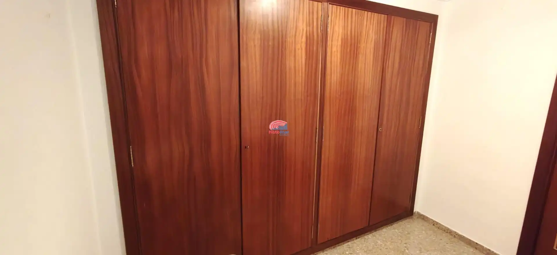 Schlafzimmer von Wohnung zum Verkauf in Sagunto / Sagunt mit Abstellraum und Balkon