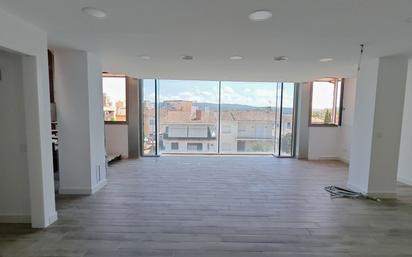 Sala d'estar de Dúplex en venda en Vidreres amb Aire condicionat i Terrassa