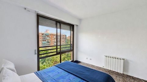 Photo 3 of Flat for rent in Calle Bernat Descoll, Malilla, Valencia Capital