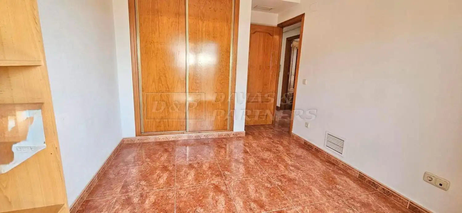 Casa adosada en venda en Orihuela amb Terrassa